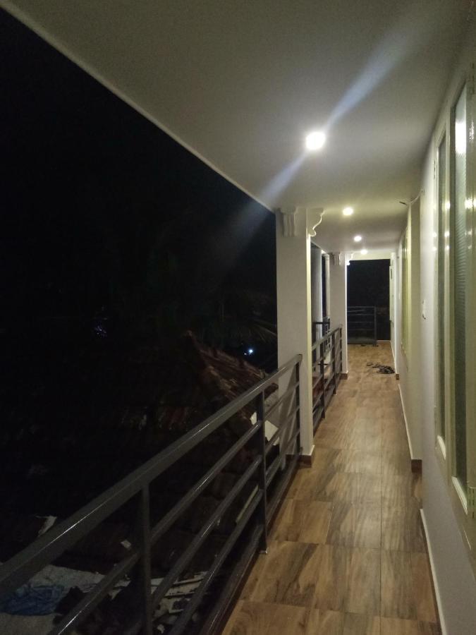 Apartamento Coconut Grove Kochi Exterior foto